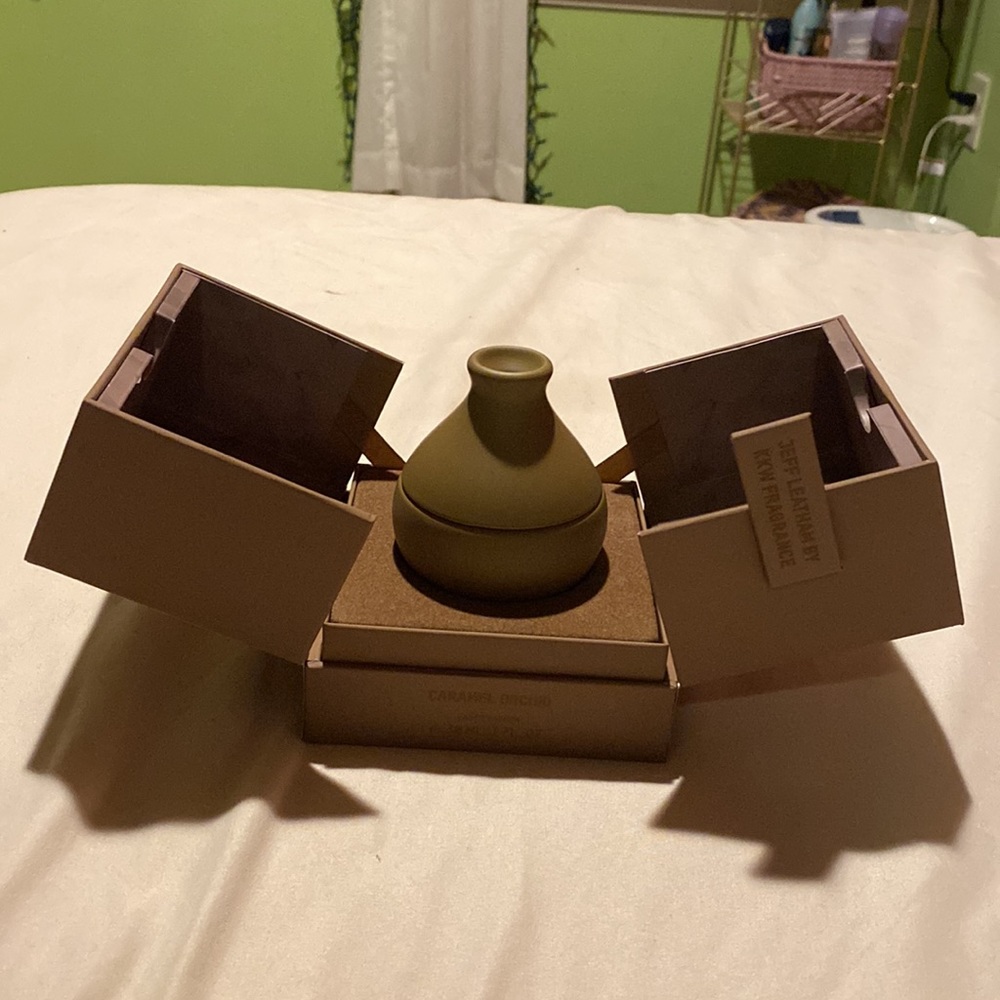 BRAND NEW Caramel Orchid KKW Fragrance
